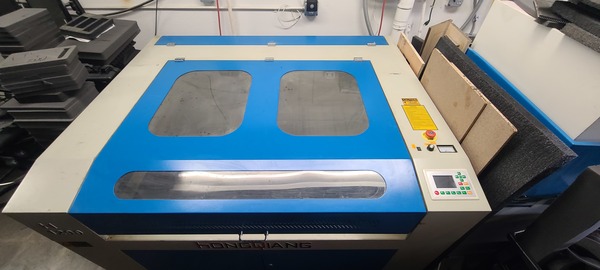 Hong Qiang #H1290, laser engraver, Co2 sealed off laser glass tube, water cooled, 2017 - Image 1