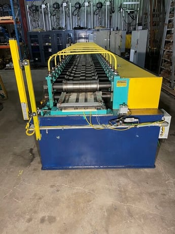 22 Stand, Dahlstrom #450-22-OB, 2.25" shafts, 28" roll space, 25-100 FPM, 2009 - Image 2