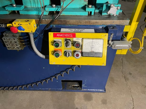 22 Stand, Dahlstrom #450-22-OB, 2.25" shafts, 28" roll space, 25-100 FPM, 2009 - Image 4