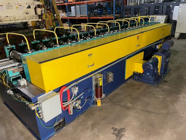 22 Stand, Dahlstrom #450-22-OB, 2.25" shafts, 28" roll space, 25-100 FPM, 2009 - Image 7