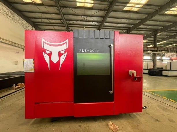 Fiber Laser 6000 watt flatbed open CNC Laser- FINANCING AVAIL. We sell ALL MAJOR Fiber laser manufacturers - Image 2