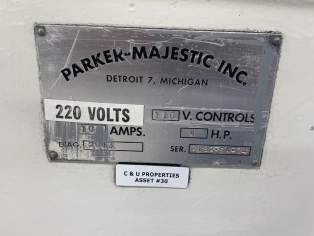 Parker, internal grinder, 14" sw, variable speed workhead, power table feed, 5" sine bar headstock, 1974 - Image 2
