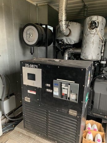900 KW Marathon #572RSL8027, twin pack prime power generator set, 480 Volts, 40' ISO sound attenuated - Image 7