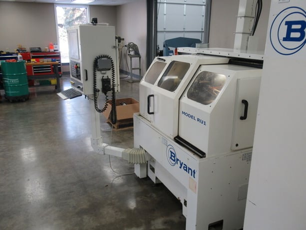 Bryant #RU1, CNC internal grinding machine, Fanuc 0iMD control, 5" swing, 2013 - Image 7