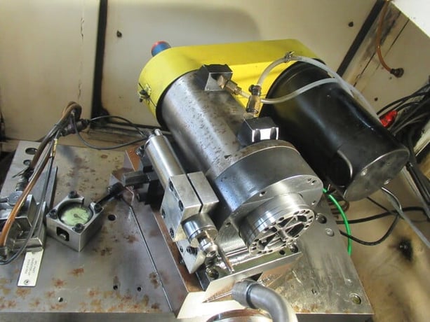 Bryant #RU1, CNC internal grinding machine, Fanuc 0iMD control, 5" swing, 2013 - Image 9