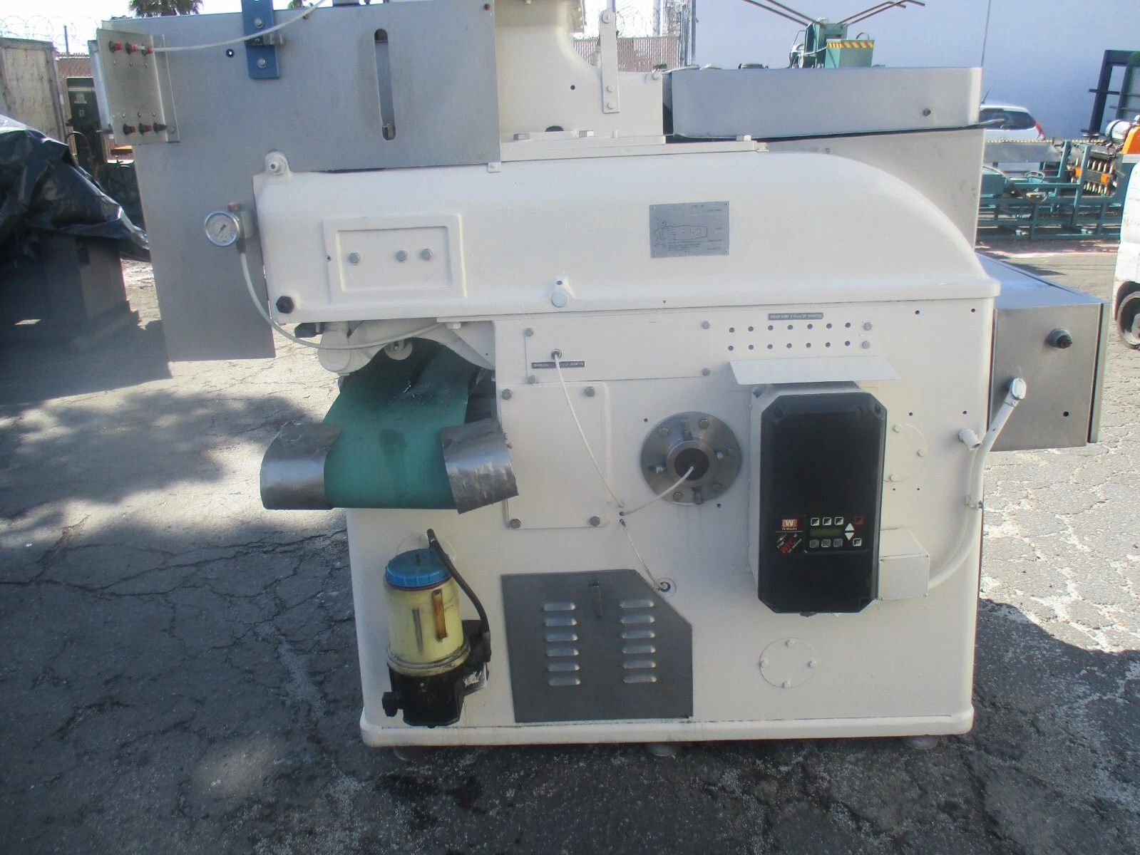 ETMW Enterprizes heavy duty Dominos pizza machine, sold as is - Image 4