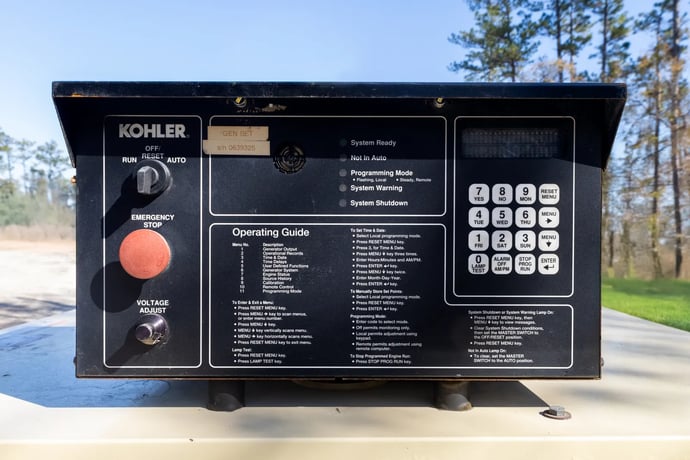 300 KW Kohler, diesel generator set, enclosure mounted on trailer, 277/480 Volts, 1999, #089607 - Image 5