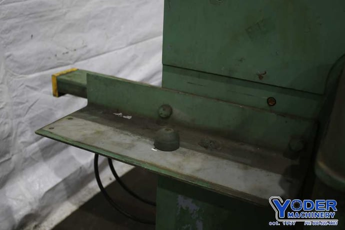 1/4" x 10' Cincinnati #2CC10, power squaring shear, 36" front operated power back gauge, 13 hold downs, #76284 - Image 5