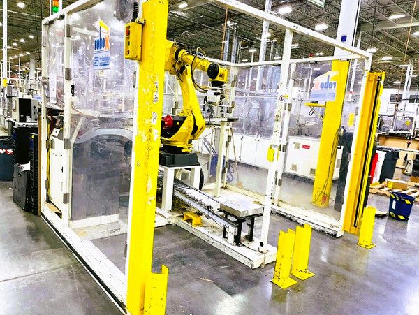 Fanuc, m- 710ic/50, robot with R-30iA Schneider Robox modular palletizing (Multiple Available) - Image 3