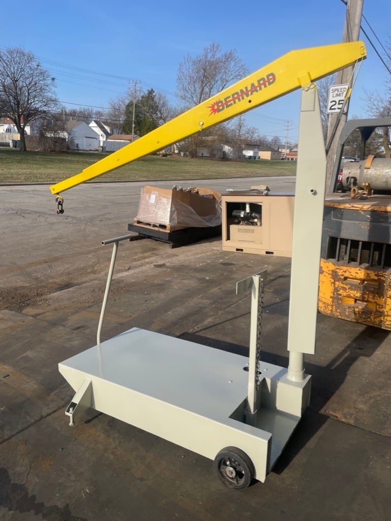 Welding Cart, Bernard #2710, with boom, adjustable anchor feet - Image 2