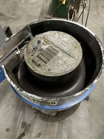 3.5 cu.ft. Roto-Finish #ST-4BCLT, vibratory finisher - Image 2