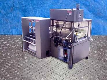 Voneiff-Gibson #3000, Automatic Wrapper, Maximum aperture/clearance above belt: 15 in. width x 3 in. H. - Image 6