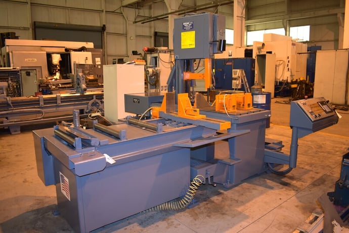 18" x 22" Hem #V100LA-3 tilting head,powered tilting head dsgn,automatic feed system,clamping vises, 5 HP - Image 1