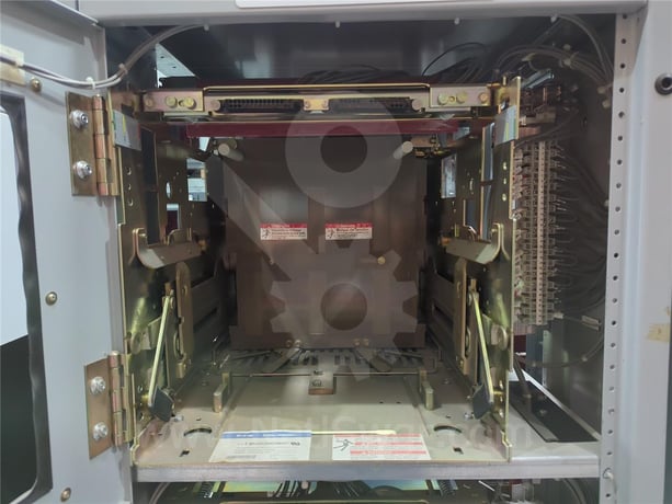 1600 Amps Ch Magnum Ds Indoor Switchgear 65k Amps (3) 1600 Amps Substructures - Image 5