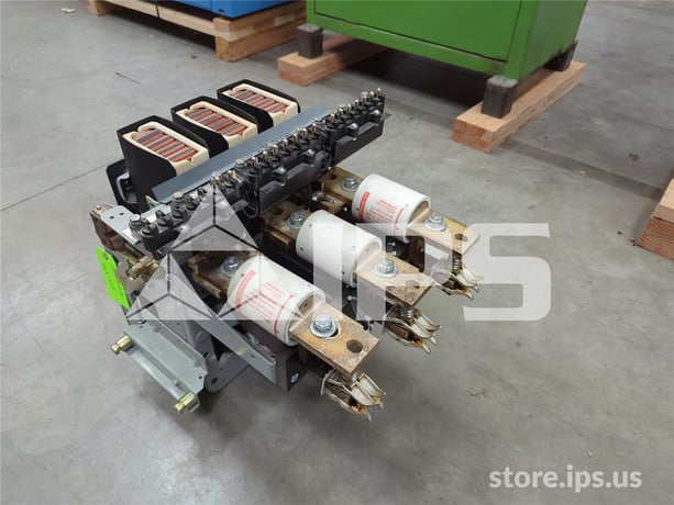 800 Amps GE Akru-7d-30s Eo/do (akru-_d-30s) 120 Volts AC Control, 240 Volts AC Close Coil, Ba, Bfi, 1600 Amps - Image 2