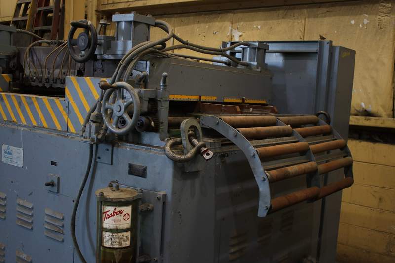 40" x .09" Coil-Matic #9-816-002, straightener, 15 rolls, 5 HP, variable speed, Trabon lube system, #74440 - Image 4