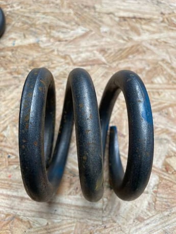Vilter 35252A, 440 Safety Head Spring - Image 3