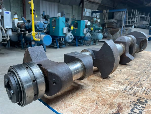 Vilter N321160B & N32161-A, Crankshaft with Bearings, for 12 & 16 cylinder model - Image 3