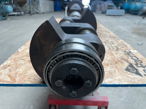 Vilter N321160B & N32161-A, Crankshaft with Bearings, for 12 & 16 cylinder model - Image 5