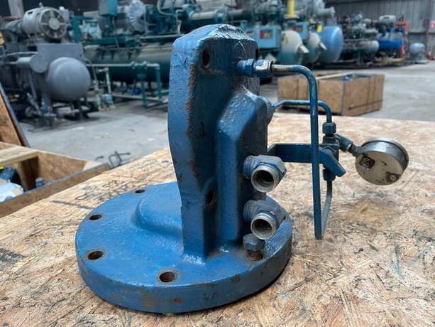 Vilter, Vilter Oil Pump & Cover w/o Filter, - Image 5