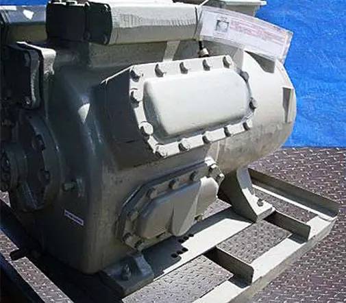 50 HP Trane C4A0A0R1H0C0, Bare 6-Cylinder Reciprocating Compressor, Direct Drive Driven, 50 Ton - Image 4