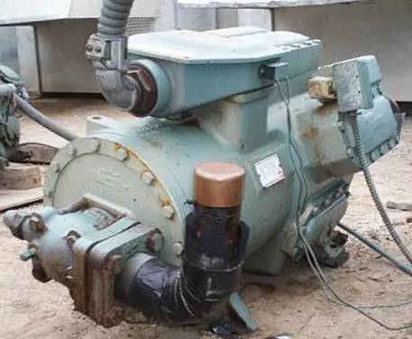 Trane CRHR500C4A0A0R2J0C0, Bare 6-Cylinder Reciprocating Compressor, Semi-Hermetic Driven, 460 V, 3 Ph. - Image 5