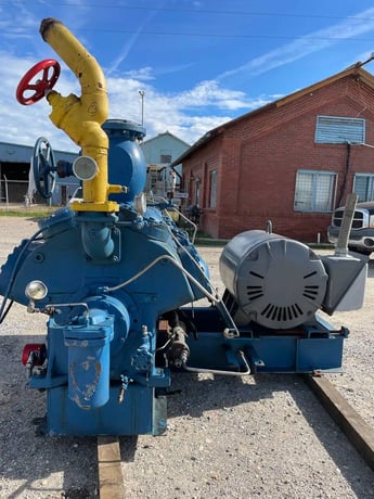 200 HP Vilter 4416, 16-Cylinder Reciprocating Compressor Package, Belt Driven, 460 V, 1200 RPM, 619 CFM - Image 5
