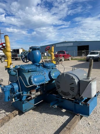 200 HP Vilter 4416, 16-Cylinder Reciprocating Compressor Package, Belt Driven, 460 V, 1200 RPM, 619 CFM - Image 6