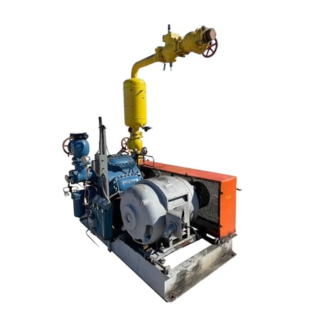 100 HP Vilter 448, 8-Cylinder Reciprocating Compressor Package, Belt Driven, 208-220/440 V, 2004 - Image 2