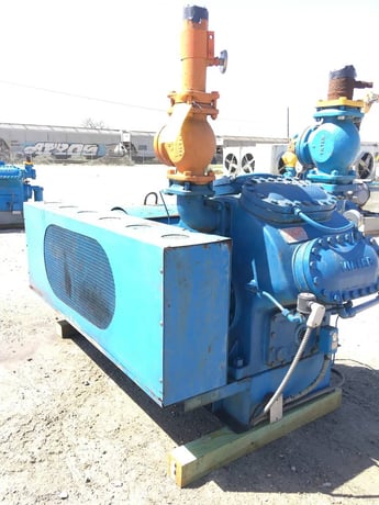 100 HP Vilter 448, 8-Cylinder Reciprocating Compressor Package, Belt Driven, 230/460 V, 1200 RPM, 232 CFM - Image 4