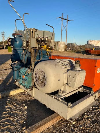 150 HP Vilter 448, 8-Cylinder Reciprocating Compressor Package, Belt Driven, 460 V, 1200 RPM, 309 CFM - Image 4