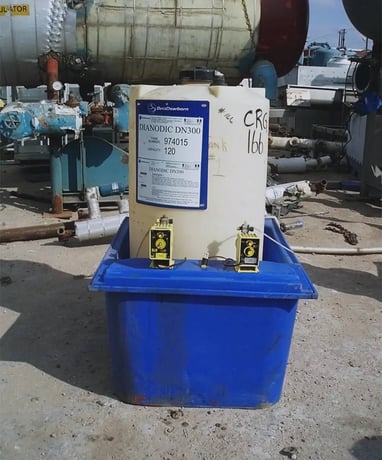 Betz - Dearborn, Poly Storage Tank with Spill Tub, 120 Gallon, 28" diameter x 47" H, 250 psi - Image 4