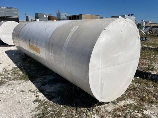 2185 gallon Precision Heat Exchanger Co, Horizontal Intercooler, 52" diameter x 203" L Tank, 1987 - Image 4
