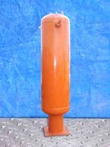 80 Gallons, Vilter, Vertical Oil Separator, 38" L x 24" width x 101" H, 250 PSI @ 650F - Image 6