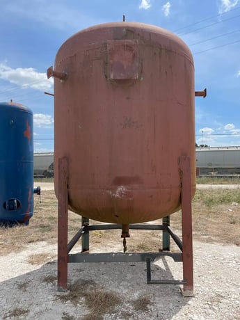 4259 gallon Frick, Vertical Ammonia Suction Trap, 86" diameter x 112" L Tank, 250 PSI @ 200 F, 1998 - Image 9
