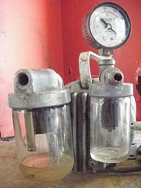 Fenwal Laboratories #522, Vacuum Pump, 0.17 HP, 17.25 RPM, 0.25" inlet, 0.5" outlet - Image 8
