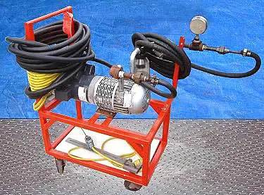 15 CFM @ 12" Hg., Gast #2567-V108, Vacuum Pump, 5 PSI, 1.5 HP, 1725 RPM, - Image 4
