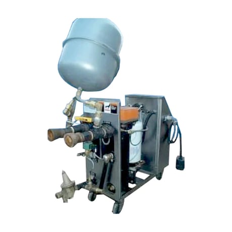 Sterlco #M2B-2010., Temperature Control System, 150 psi, 9 kW heater w/ 50 GPM @ 30 psig pump cap. - Image 1