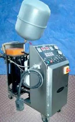 Sterlco #M2B-2010., Temperature Control System, 150 psi, 9 kW heater w/ 50 GPM @ 30 psig pump cap. - Image 3