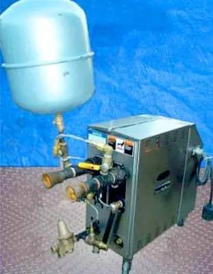 Sterlco #M2B-2010., Temperature Control System, 150 psi, 9 kW heater w/ 50 GPM @ 30 psig pump cap. - Image 6
