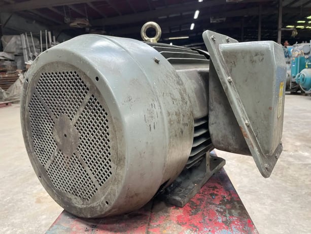 60 HP 1770 RPM Toshiba High Efficiency Induction Motor 0604FTSA211, Frame 364T, 144/72 amps, 230/460 Volts - Image 10
