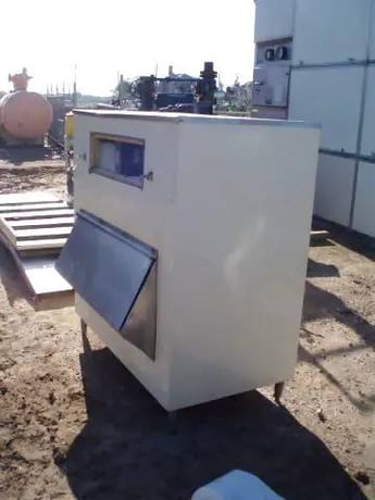 1 Ton, Schneider Manufacturing #RB-1356, Insulated Ice Box, 2000 lbs. capacity - Image 5