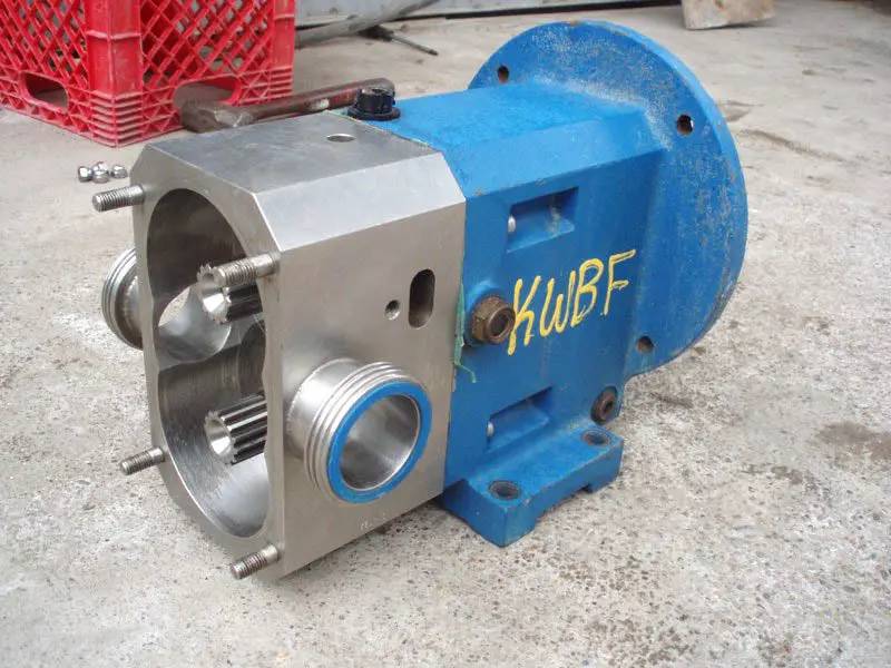 100 psi, Fomaco #2/1932, Positive Displacement Pump, (2) 2" diameter I-Line Inlet/Outlet - Image 4