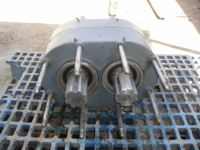 Tri-Clover, Positive Displacement Pump, 18" L x 19" width - Image 4