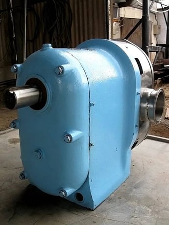 300 GPM, Waukesha Cherry-Burrell #200, Positive Displacement Pump, 600 RPM speed, (2) 8.125" rotors, (2) 4" - Image 8