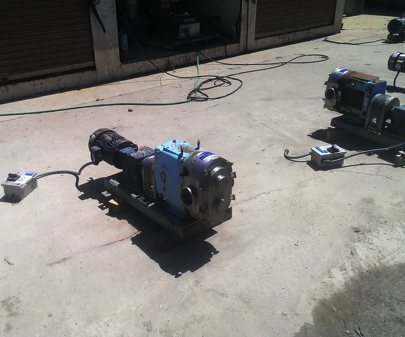 310 GPM @ 200 psi, Waukesha Cherry-Burrell #220, Positive Displacement Pump, 0.522 Gallon, 5 HP, 1725 RPM - Image 4