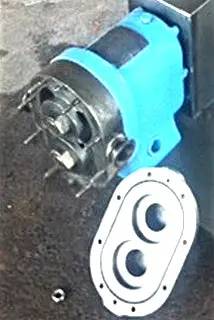 36 GPM @ 200 psi, Waukesha Cherry-Burrell #25, Positive Displacement Pump, 0.06 Gallon, (2) 1.5" Inlet/Outlet - Image 4
