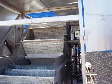 36" wide, I & h I & H, Blancher Belt - 3 Pass, 36" wide w/4" flights on 12" centers - Image 9