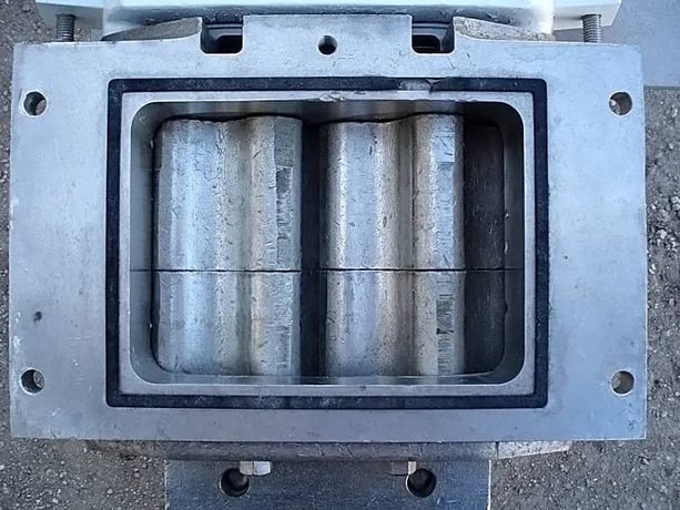 APV, Positive Displacement Pump, 15 HP, 1760 RPM, 208-230/460 V, 9" Inlet, 4" ACME Outlet - Image 9