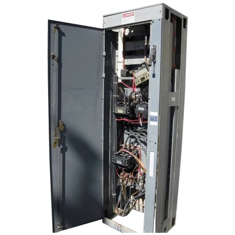 Square D, 4, WYE Delta Motor Starter, 200 HP, 460/575 Volts, 600 max. V, Nema size 5 AC magnetic starter - Image 1